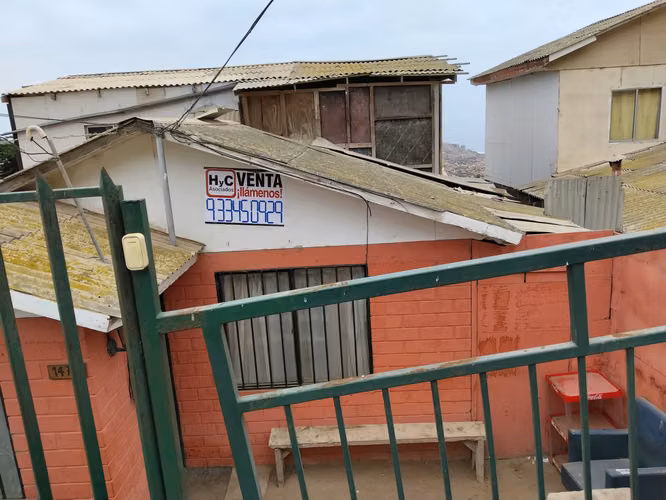 Se vende casa en la parte alta