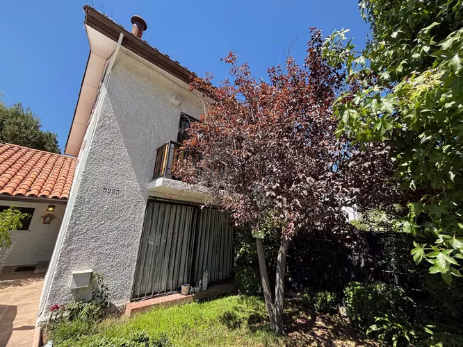 Casa Amplia con Jardín // Vitacura (169565) - Imagen 24