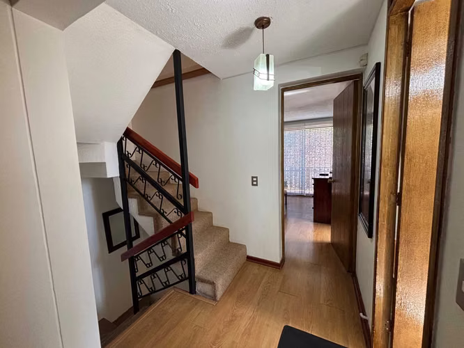 Casa Amplia con Jardín // Vitacura (169565) - Imagen 20