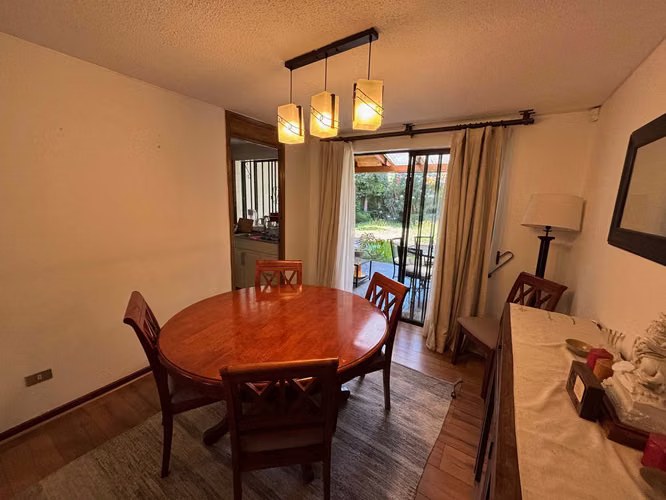 Casa Amplia con Jardín // Vitacura (169565) - Imagen 5
