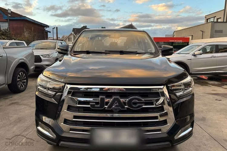 JAC T8 2.0D Advance 4WD