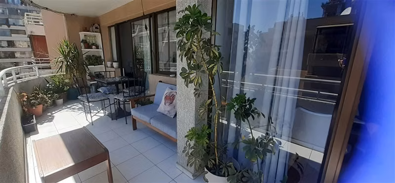 Departamento en venta de 2 dorm. en Las Condes - Imagen 3