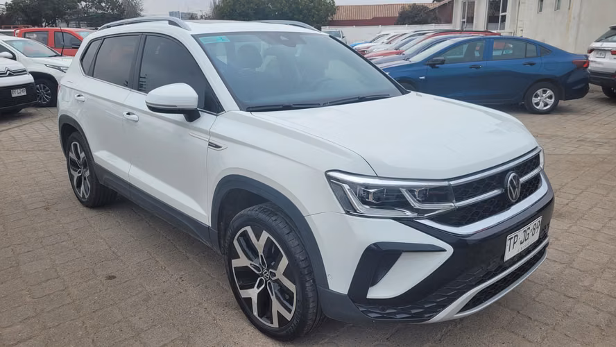 Volkswagen TAOS TSI 4X2 1.4 FULL AUT. 1.4 • 4x2 • Automática • 2024