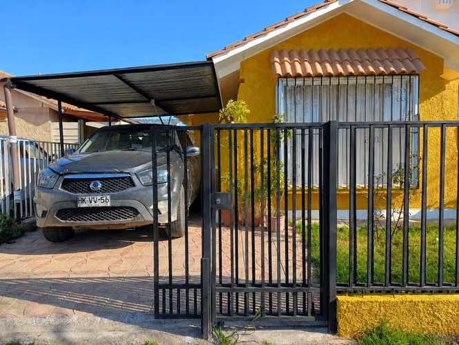  Amplia Casa de 4 Dormitorios en Excelente Sector de La Serena
