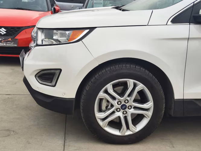 FORD EDGE TITANIUM