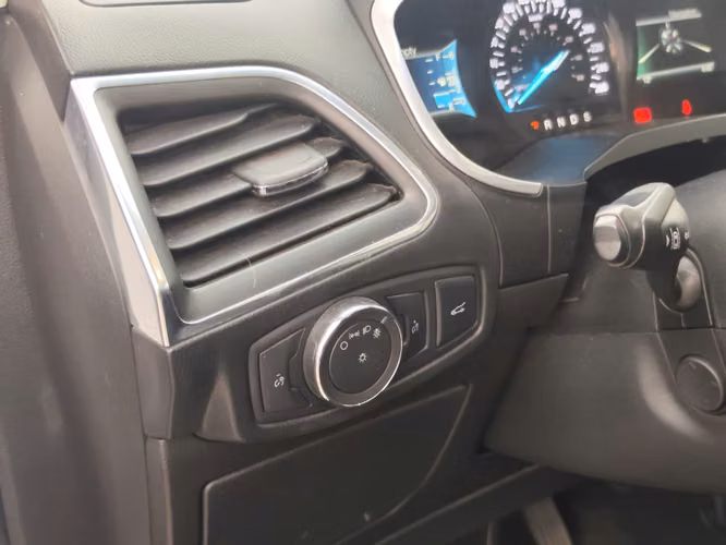 FORD EDGE TITANIUM