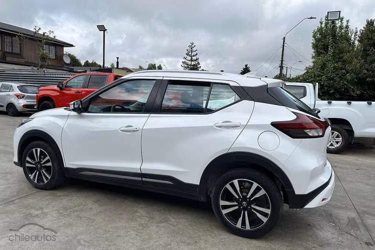 Nissan Kicks 1.6 CVT Auto Advance