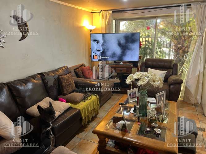 CASA EN VENTA MOLINA, PASOS DE ESTADIO MUNICIPAL - Imagen 3