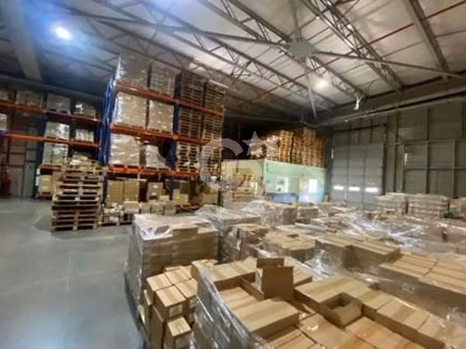 Bodega en centro de distribución en Renca