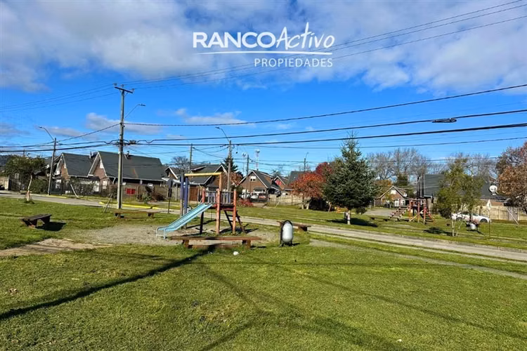 Casa en Valdivia Ampliada con Quincho de 3D, 2B en Arriendo