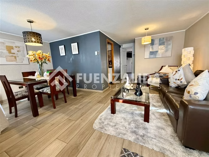Casa en venta de 3 dorm. + 2 baños en Maipú