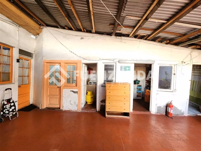 Venta Casa Santiago 9 Dormitorios 3 baños
