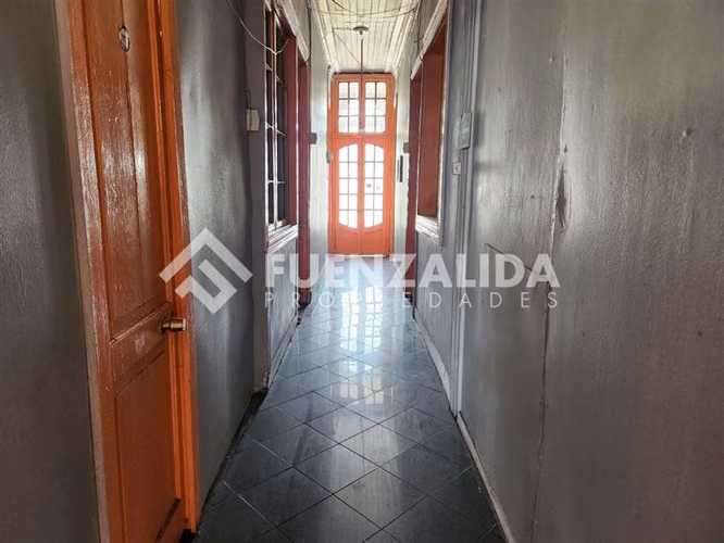Venta Casa Santiago 9 Dormitorios 3 baños