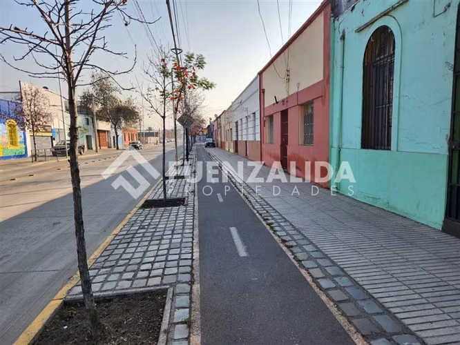 Venta Casa Santiago 9 Dormitorios 3 baños