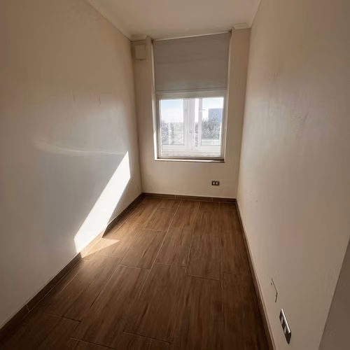 ARRIENDO DEPARTAMENTO FUNCIONAL Y LUMINOSO EDIFICIO VISTA ALBANO - Imagen 14