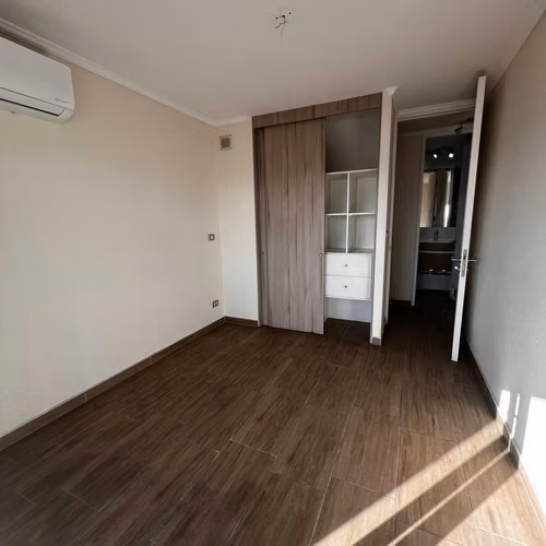 ARRIENDO DEPARTAMENTO FUNCIONAL Y LUMINOSO EDIFICIO VISTA ALBANO - Imagen 8