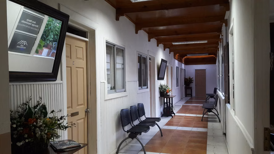 Se arrienda oficina, en Centro de Oficinas Brasil (Brasil 684 San Carlos)