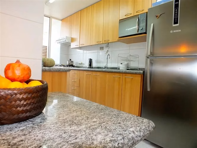 Departamento en venta de 3 dorm. en Las Condes