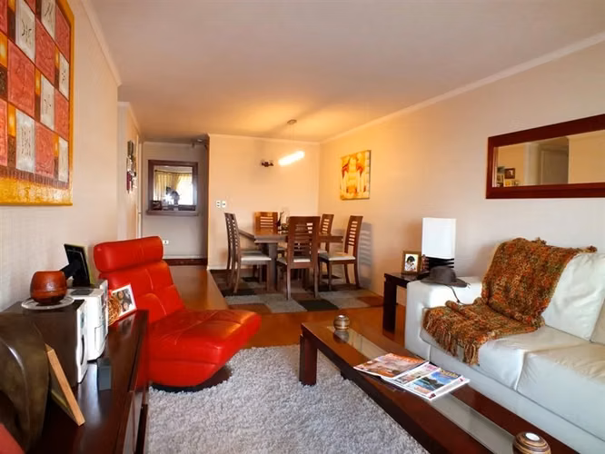 Departamento en venta de 3 dorm. en Las Condes