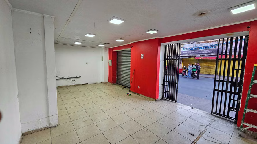 Espacioso Local en Pleno Centro (166649)