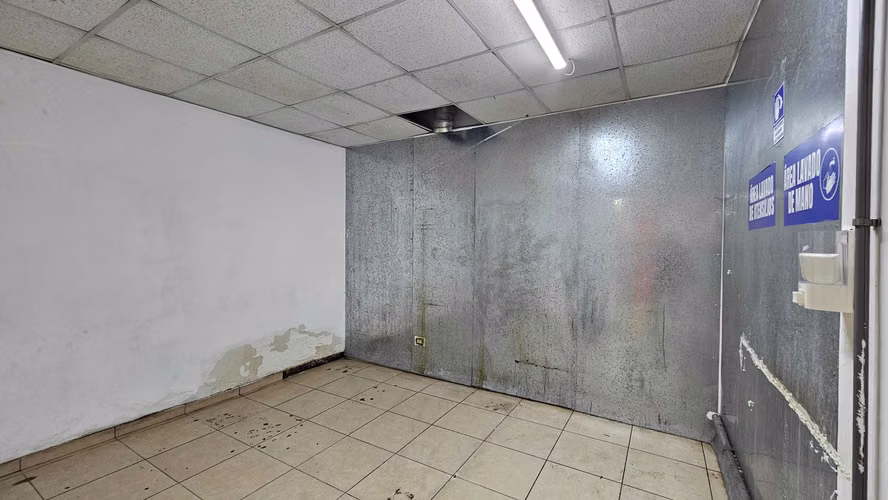 Espacioso Local en Pleno Centro (166649)