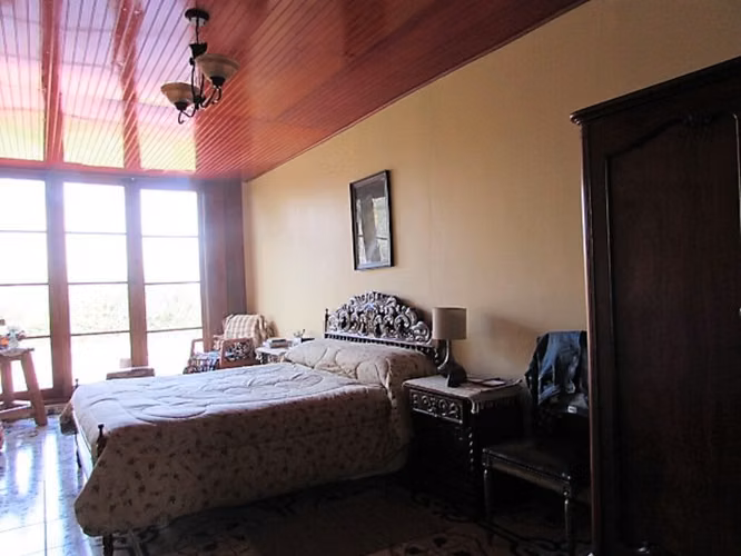 San Rafael // casa inmersa en parcela (169673)
