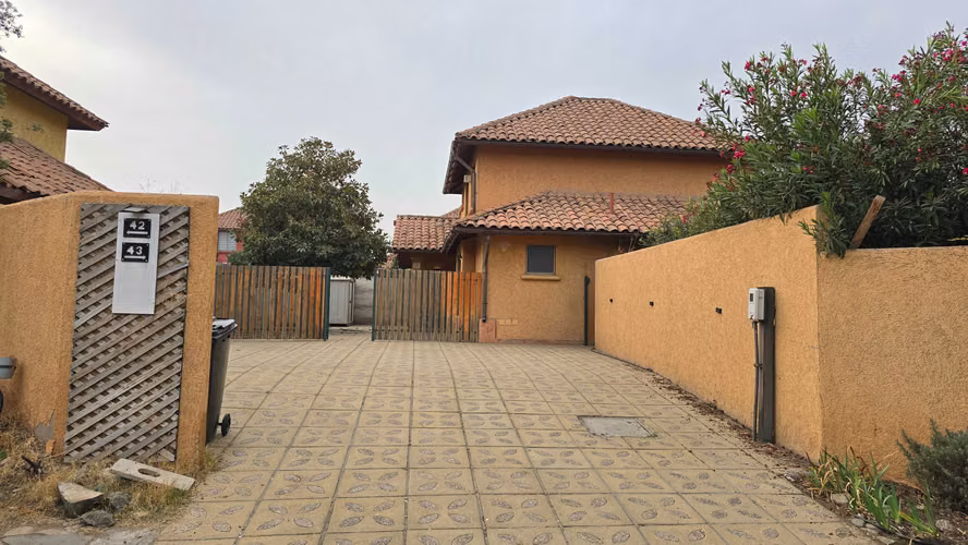 Moderna Casa de Ensueño en Barrio Tranquilo (169600)