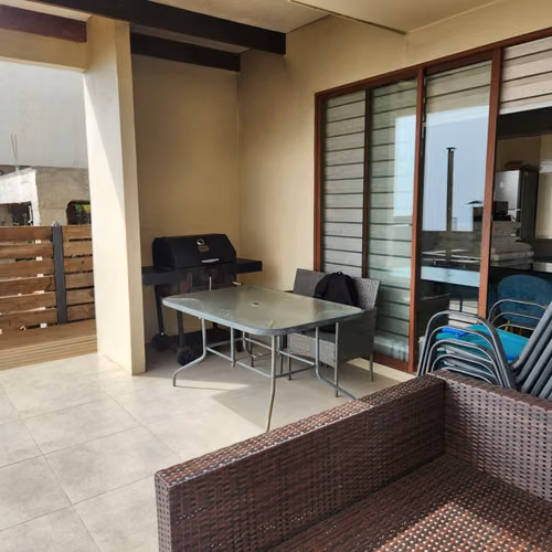 SE VENDE LINDA CASA, 4 DORMITORIOS, PINGUERAL.