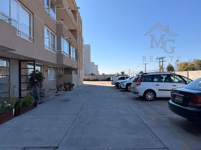 Departamento en venta de 2 dorm y 2 baños en Concón