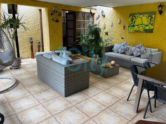 Excelente Inversión en Zona Residencial (169602)