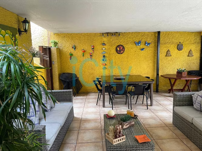 Excelente Inversión en Zona Residencial (169602)