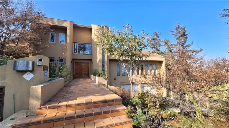 Casa en Ventav5D 4B, Vitacura. 1.283 m2 Terreno