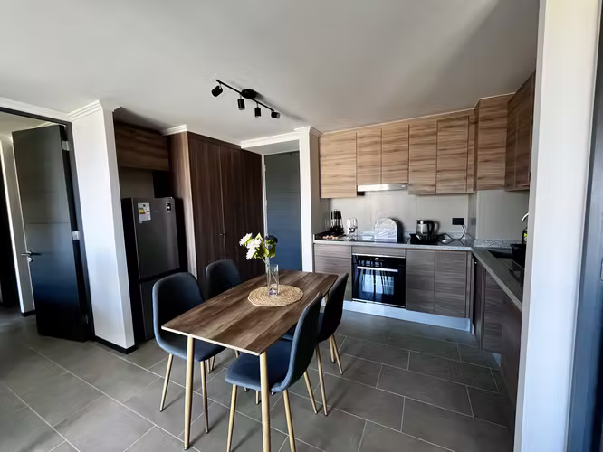 Arriendo Depto Amoblado Piso 15 Vista al Mar (Marzo a Diciembre)