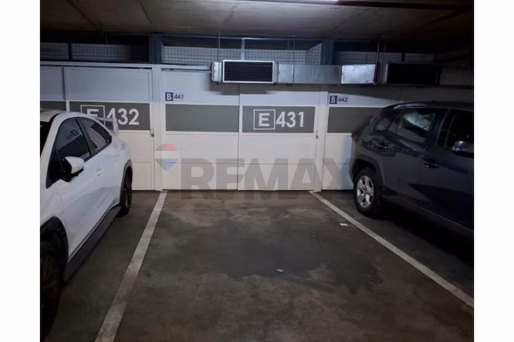 Estacionamientos alonso de córdova 5151