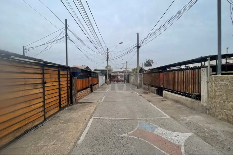 ¡oportunidad en conchalí! casa de 2 pisos, 5d, 3b - Imagen 3