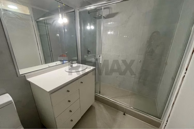 Hermoso departamento recien remodelado - Imagen 23