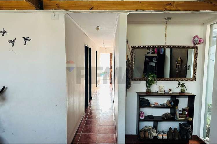 Amplia y comoda casa 4d 2b en huechuraba - Imagen 8