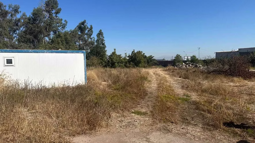Amplio Terreno Excelente Conexiones Comercial (169762)