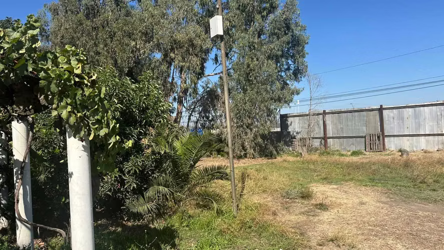 Amplio Terreno Excelente Conexiones Comercial (169762)