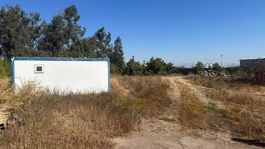 Amplio Terreno Excelente Conexiones Comercial (169762)