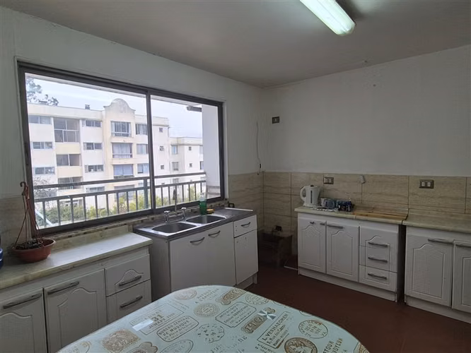Arriendo Local comercial 180m2, barrio inglés Valparaíso