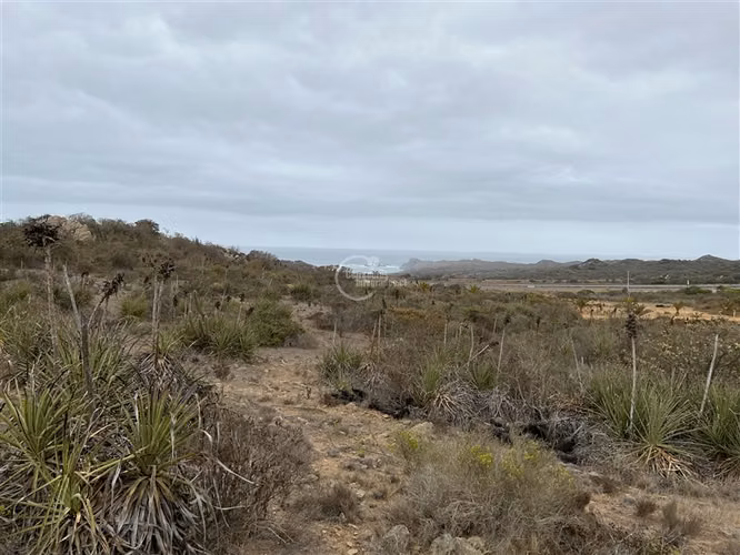Sitio en venta en Cond Rocas del Mar - Los Molles