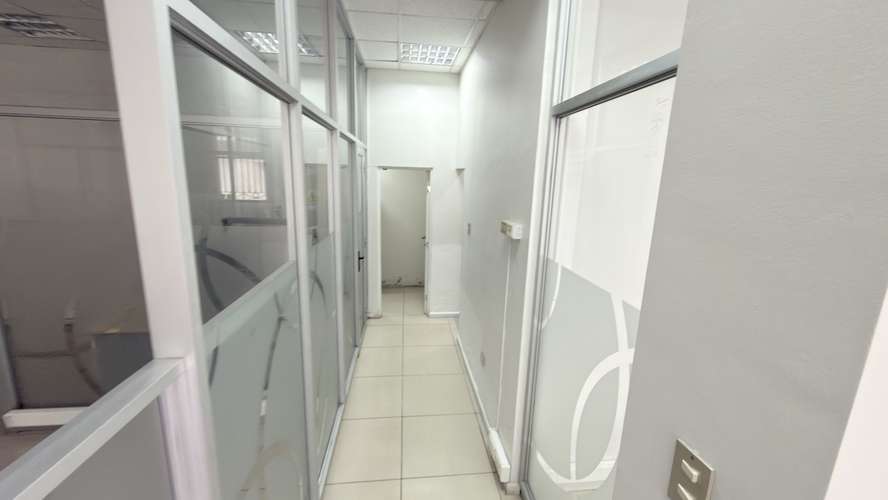 Oficina en Pleno Centro de Iquique - Imagen 12