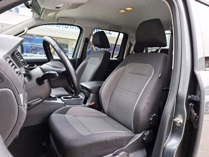 VOLKSWAGEN AMAROK 2021