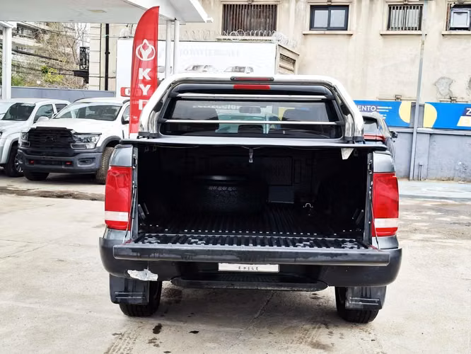 VOLKSWAGEN AMAROK 2021