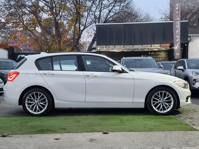 BMW 118i 2017