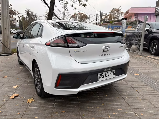 HYUNDAI IONIQ 2021