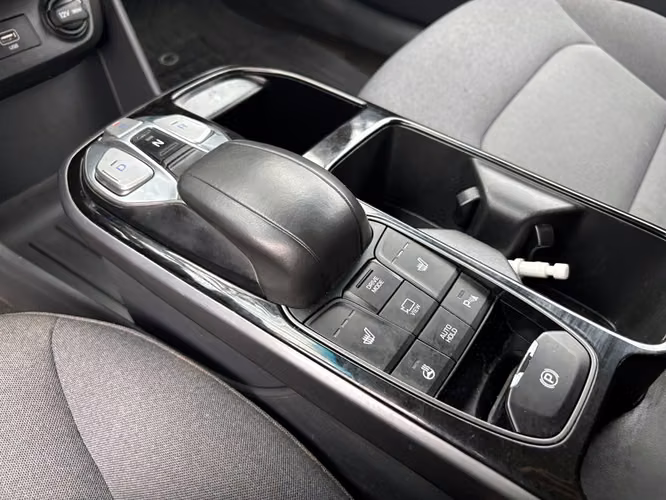 HYUNDAI IONIQ 2021
