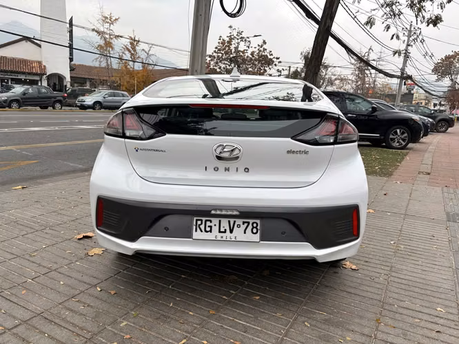 HYUNDAI IONIQ 2021