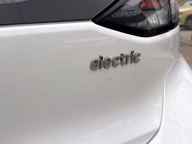 HYUNDAI IONIQ 2021